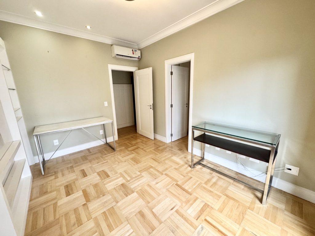 173c6cbd-3449-4ad4-b1ff-1d5e569f88a0