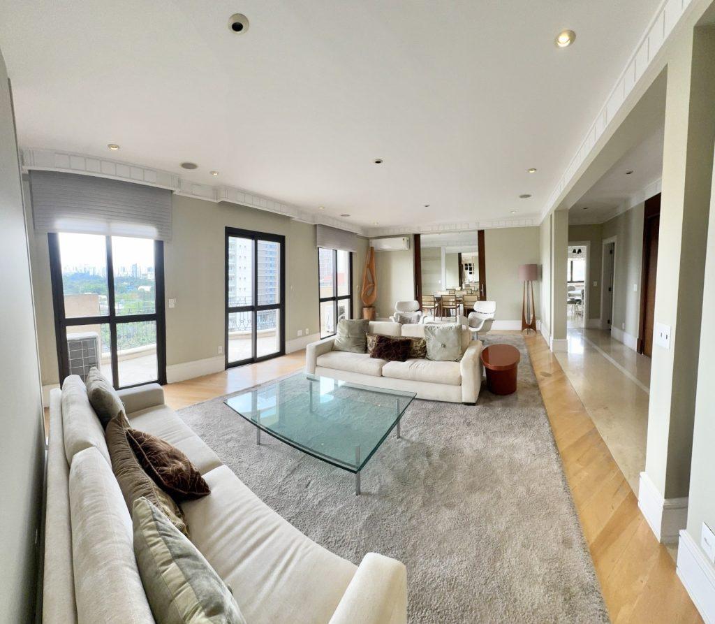 98987d5e-ab9a-43bf-842f-253daa9134d0